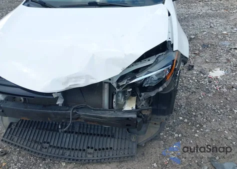 2018 Toyota Corolla Le из США, поврежденный, VIN 2T1BURHE5JC045749